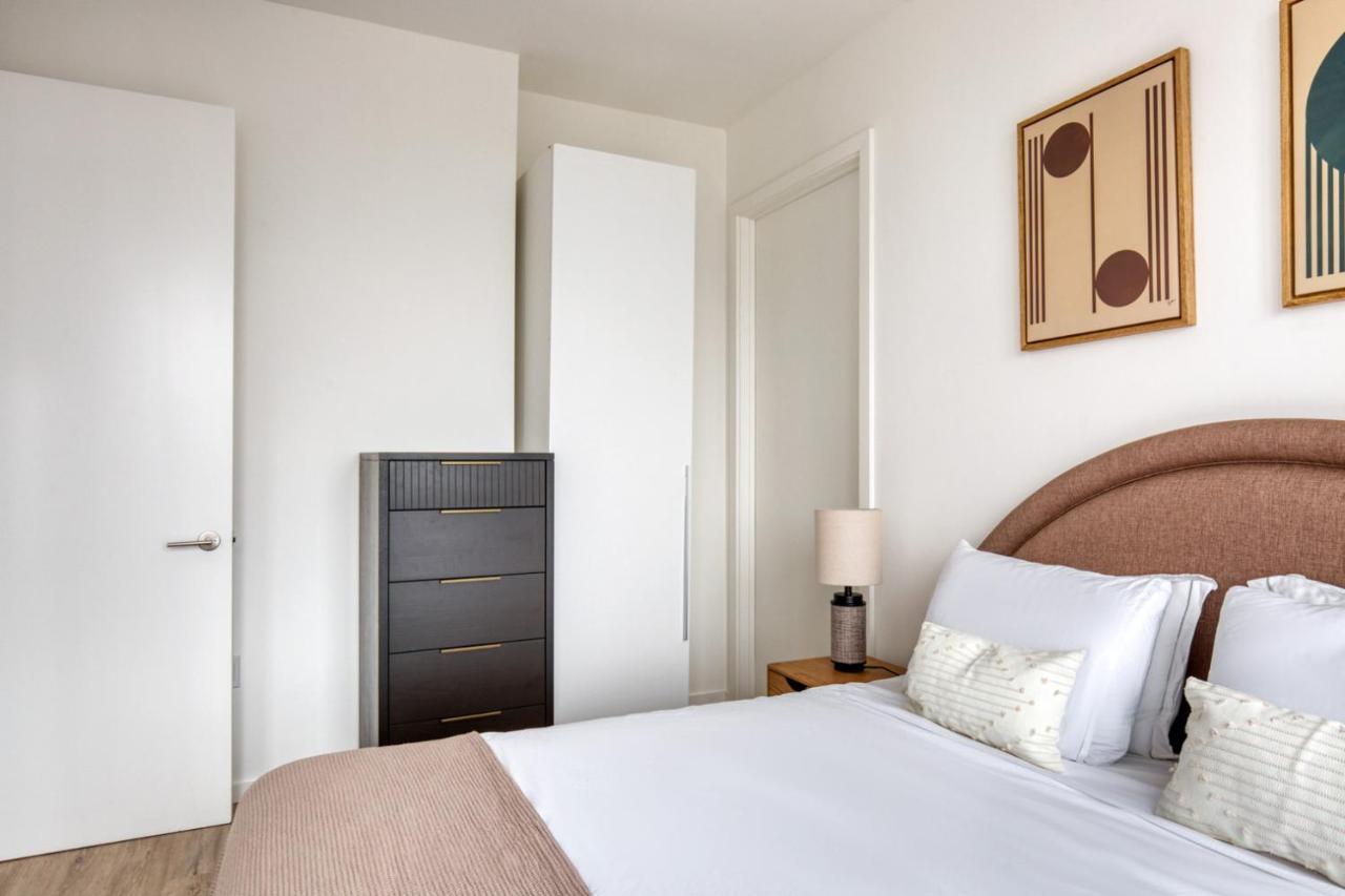 Clinton Hill 1br W Gym Pool Wd Nr Barclays Nyc-1023 New York